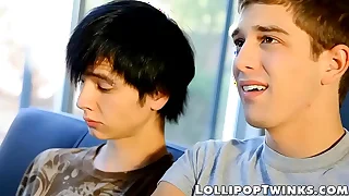 Twinks Levon Meeks coupled with Aidan Rayne fucks deep coupled with dirty